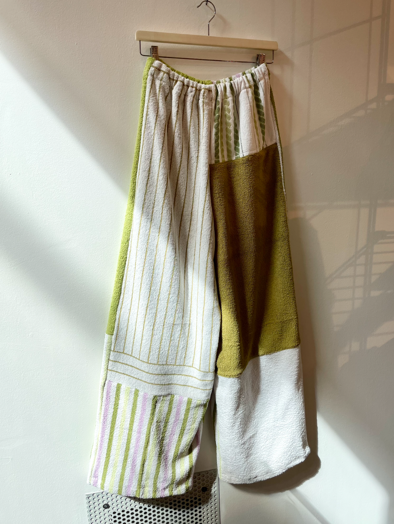 Sample terry pants olive stripes