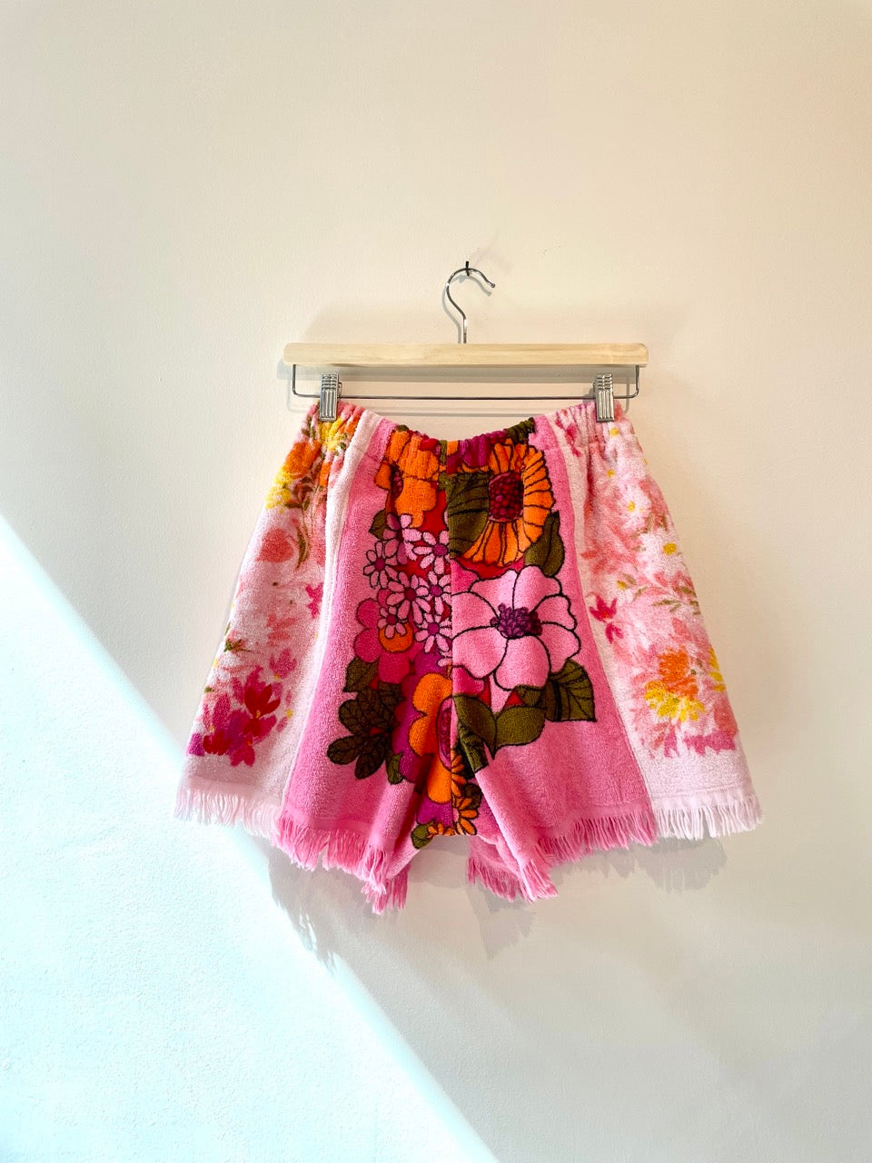 Frottee Shorts pink flower field / S/M