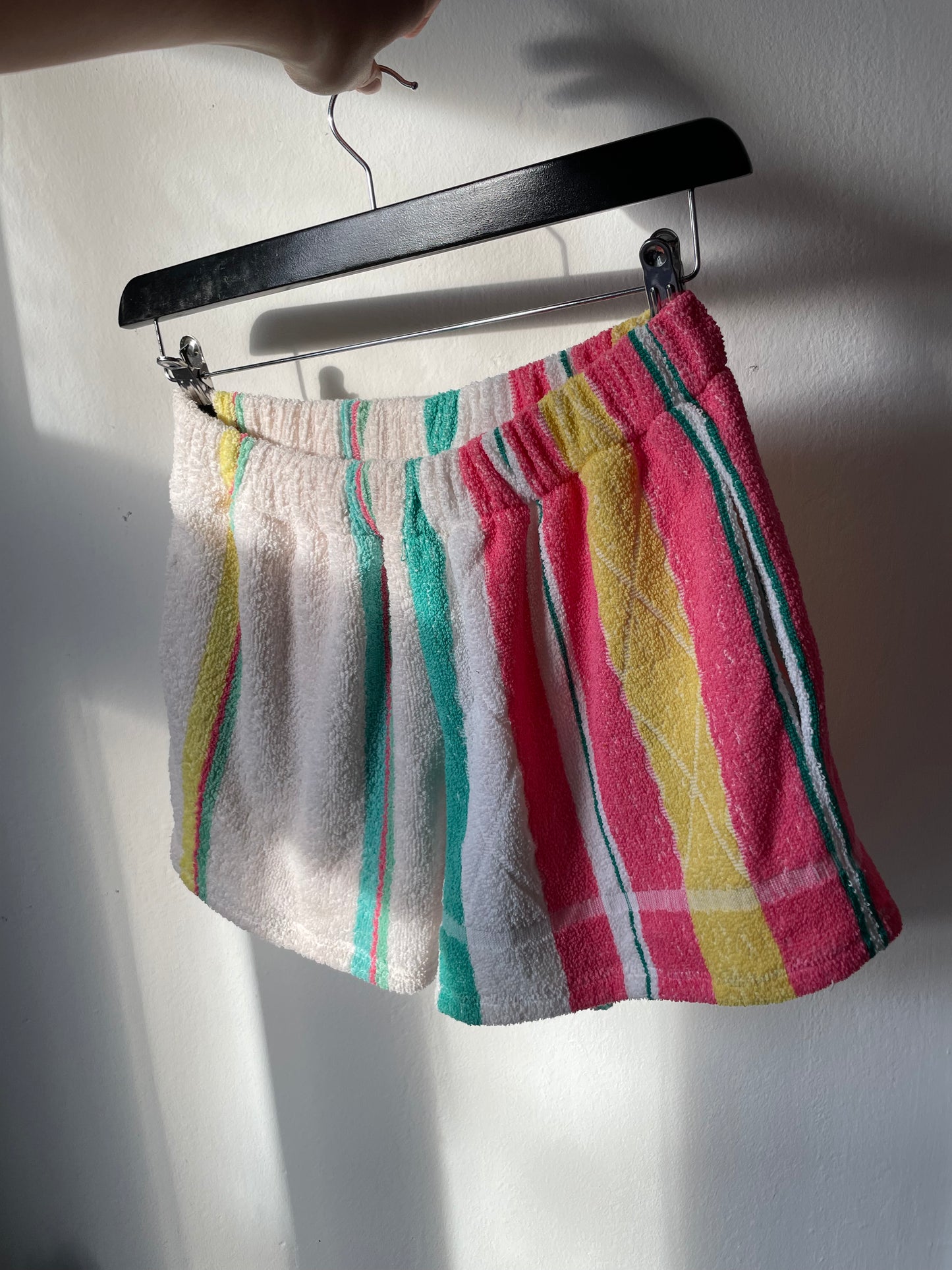 Frottee Shorts neon stripes / M